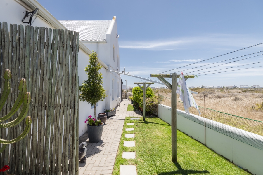 7 Bedroom Property for Sale in Jacobsbaai Western Cape